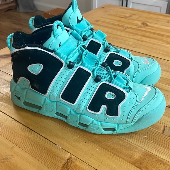 Nike air - Picture 1 of 3